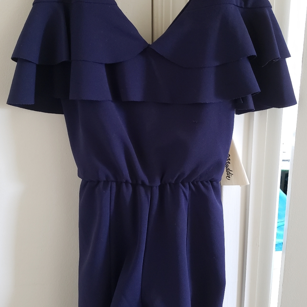 MADDIE GIRL'S NAVY ROMPER NEW.  SIZE M